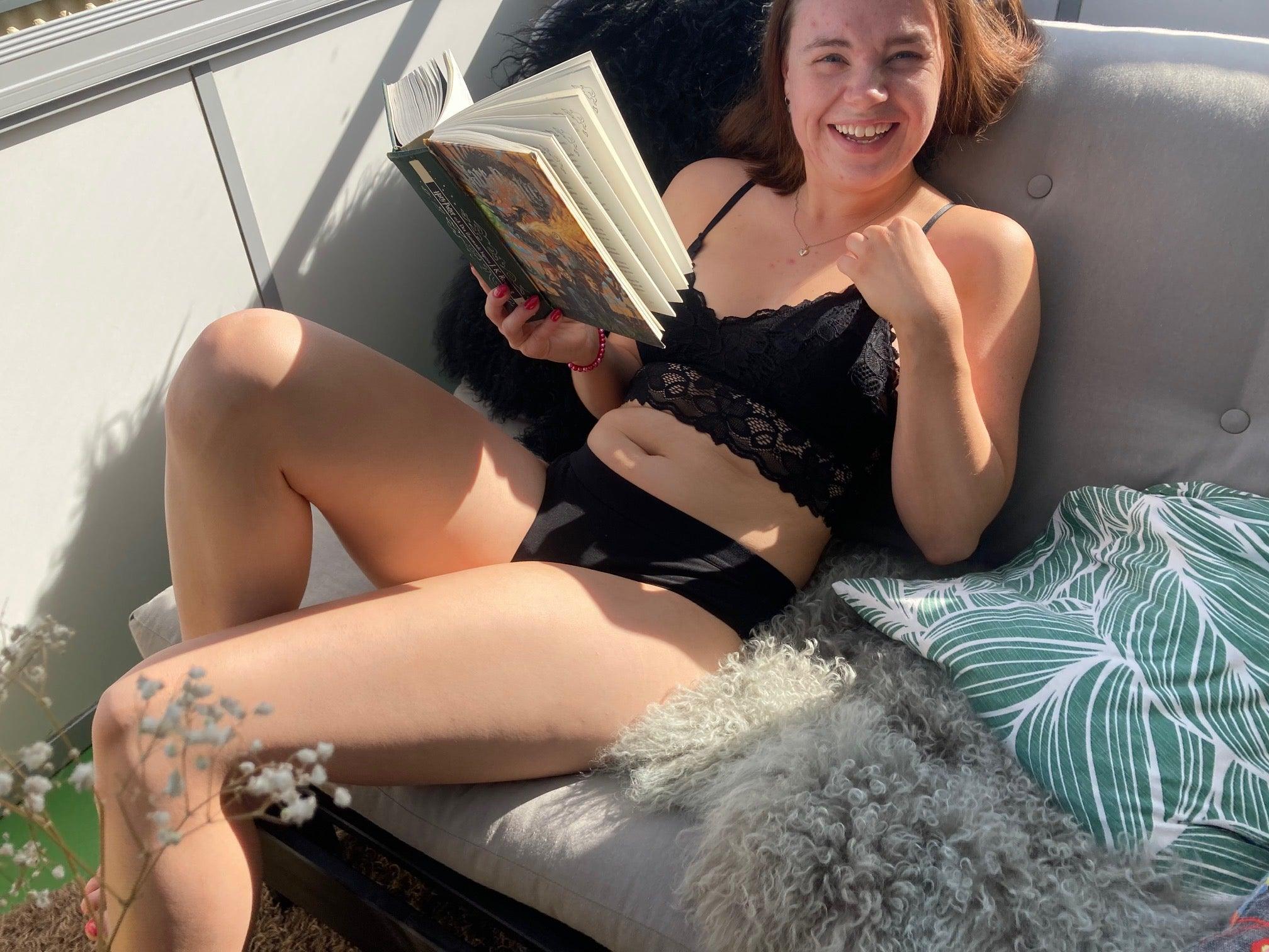 Agnes och Azzi - Comfydence